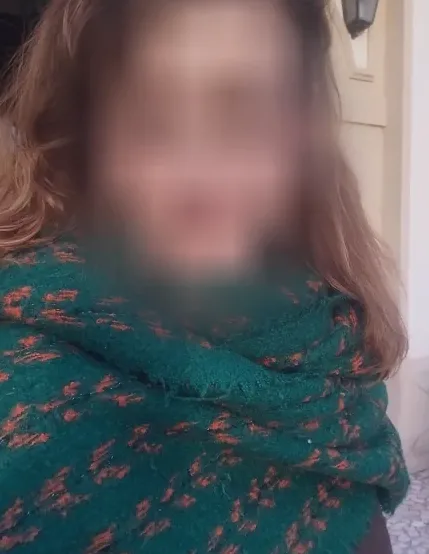 Angela, 38