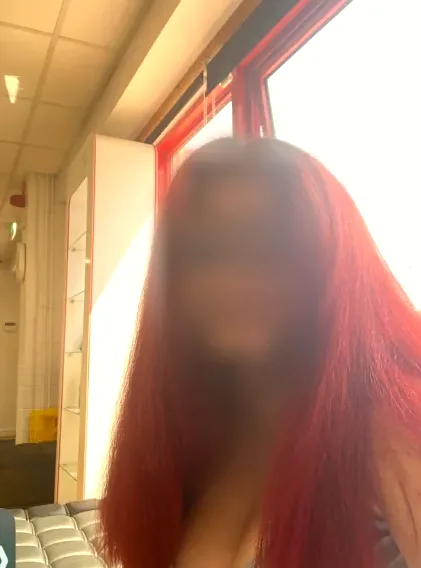 Daphne, 19