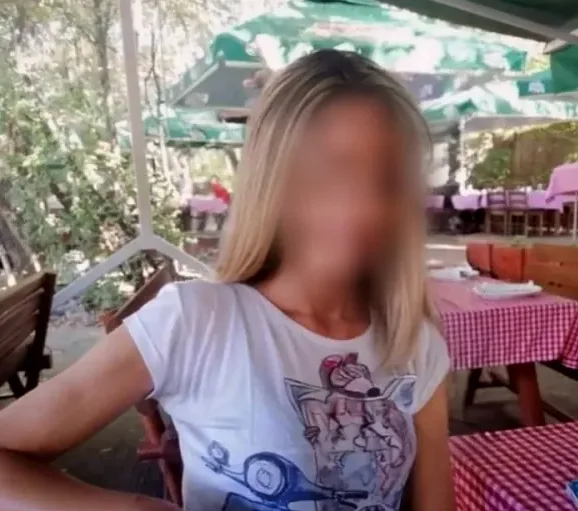Naima, 35