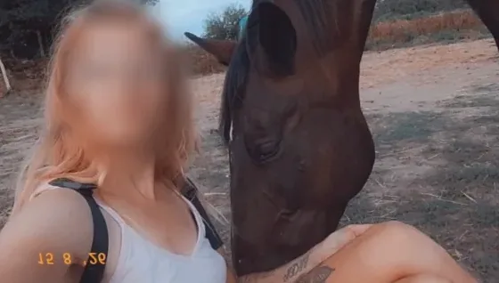 Norah, 33