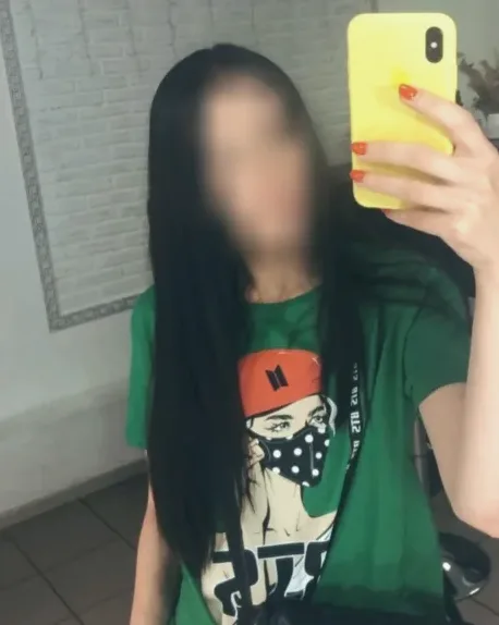 Sandra, 35
