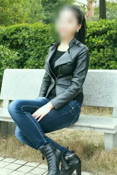 Sofie, 31