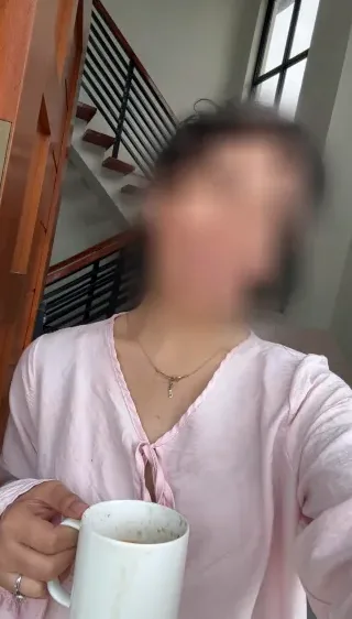 Wendy, 30