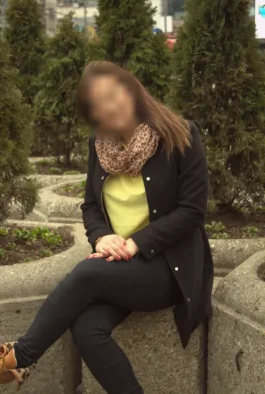 Zainab, 27